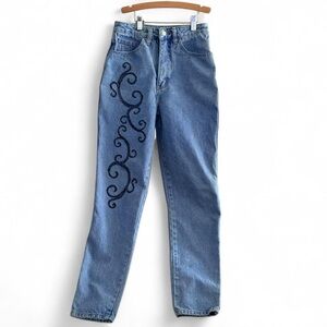 Vintage Y2K Embroidered High-Waisted Women's Jeans Size 5/6
